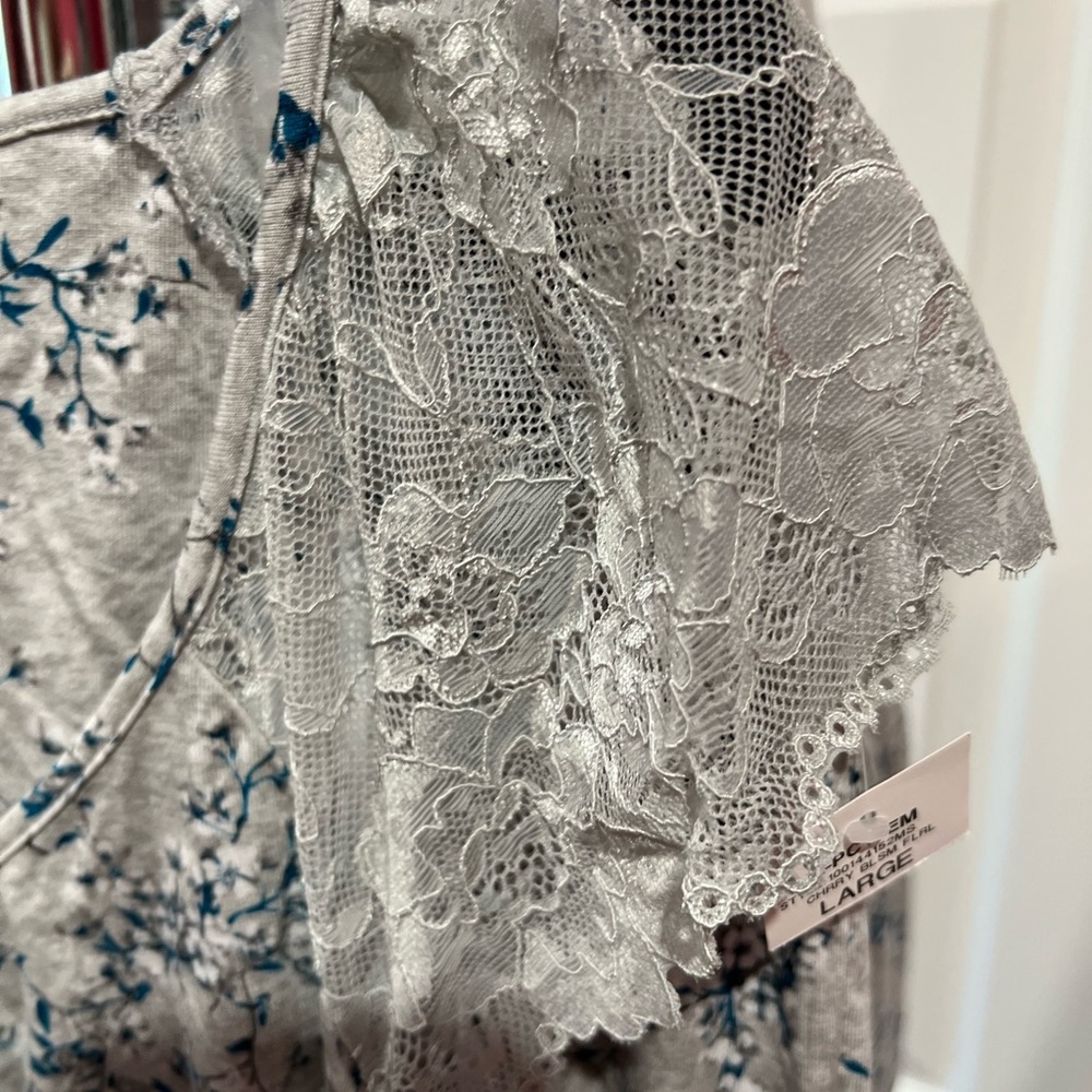 Pajamas and Robe - Picture 6 of 8